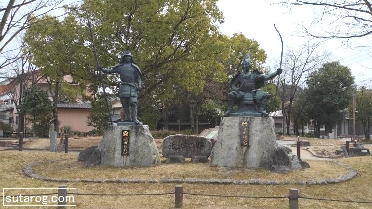 桶狭間古戦場公園　信長と義元の銅像「近世の曙」